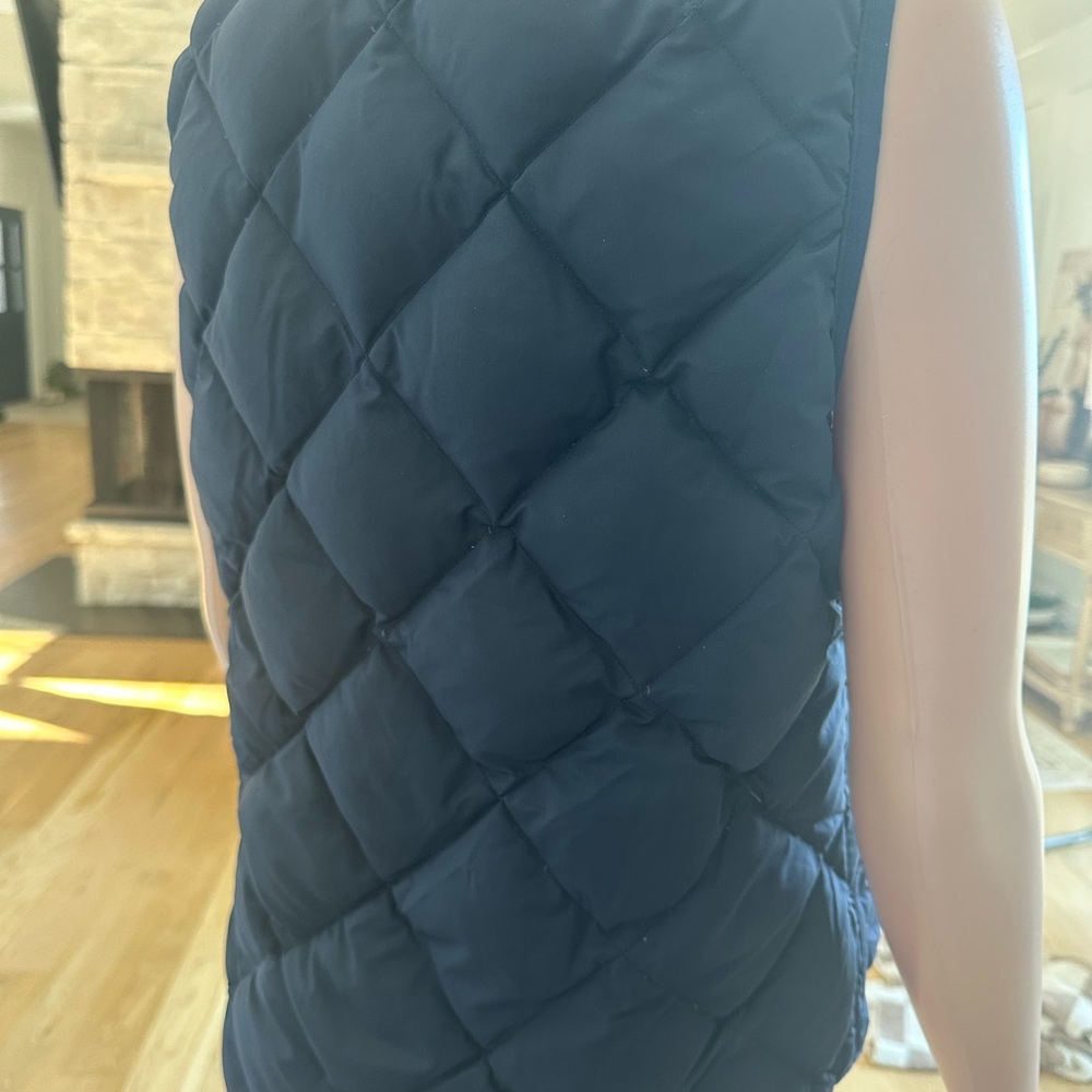J. Crew Factory Women's Size S Quilted‎ Excursion Vest Down Navy Blue Puffer - Picture 4 of 5